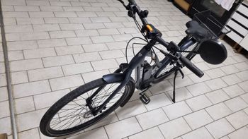 Used Trek Trek Custom Shimano Alivio 2018 Urban, Grigio chiaro — image 4 of 14