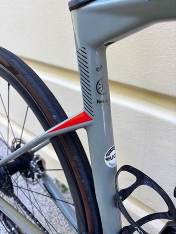 Used BMC Roadmachine 01 ONE 2020 2020 Road & Gravel, Green — image 7 of 10