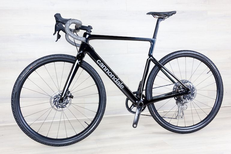 Used Cannondale SuperSix EVO SE 2023 Road & Gravel, Black — image 16 of 23
