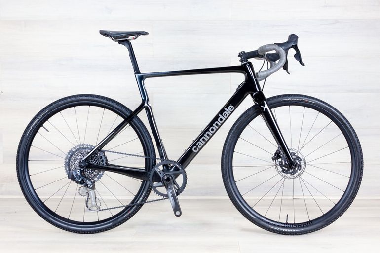 Used Cannondale SuperSix EVO SE 2023 Road & Gravel, Black — image 1 of 23