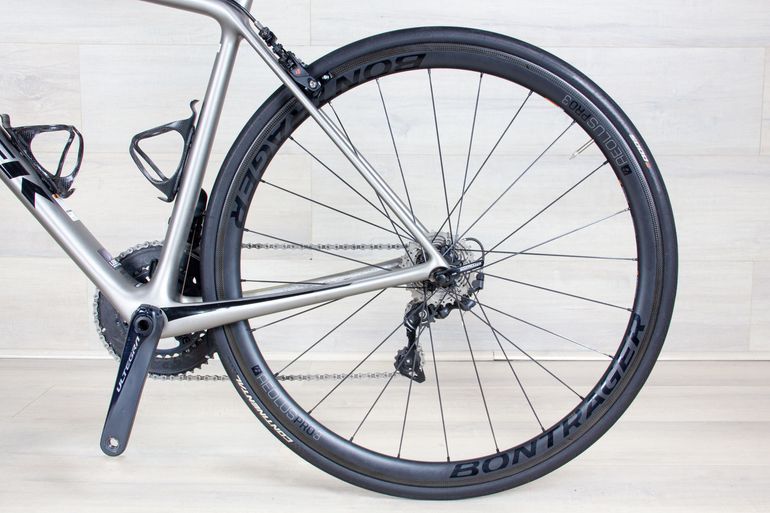 Used Trek Émonda SL 6 2019 Road & Gravel, Light Gray — image 13 of 17