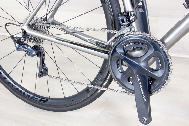 Used Trek Émonda SL 6 2019 Road & Gravel, Light Gray — image 6 of 17