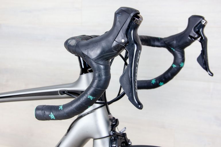 Used Trek Émonda SL 6 2019 Road & Gravel, Light Gray — image 11 of 17