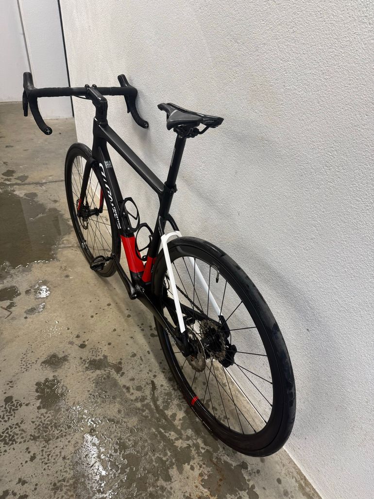 Used Wilier Garda SHIMANO 105 Di2 2024 2024 Road & Gravel, Schwarz — image 3 of 5