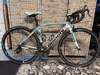 Bianchi, Infinito Campagnolo Chorus