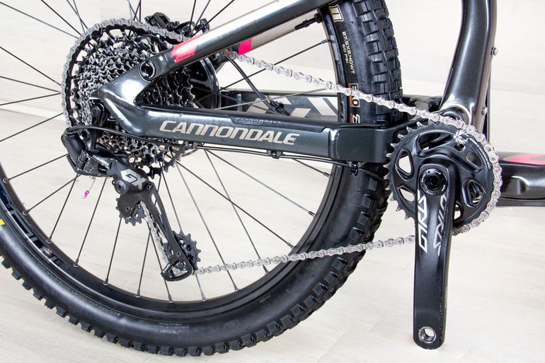 Used Cannondale Jekyll 2 2018 Mountainbike, Light Gray — image 7 of 19
