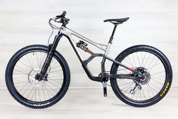 Used Cannondale Jekyll 2 2018 Mountainbike, Light Gray — image 2 of 19