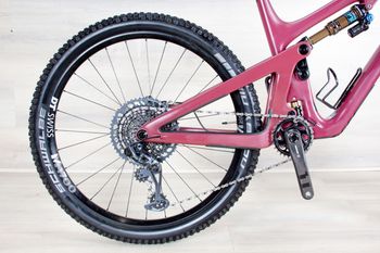 Used Yeti SB140 Turq Series 2021 Mountainbike, Red — image 3 of 21