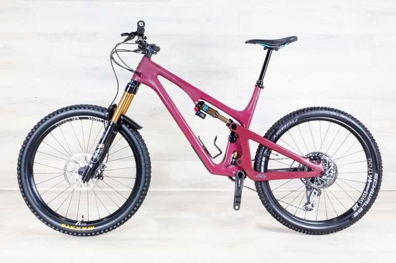 Used Yeti SB140 Turq Series 2021 Mountainbike, Red — image 2 of 21