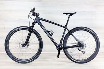 Used Specialized Epic 2019 Mountainbike, Black — image 2 of 14