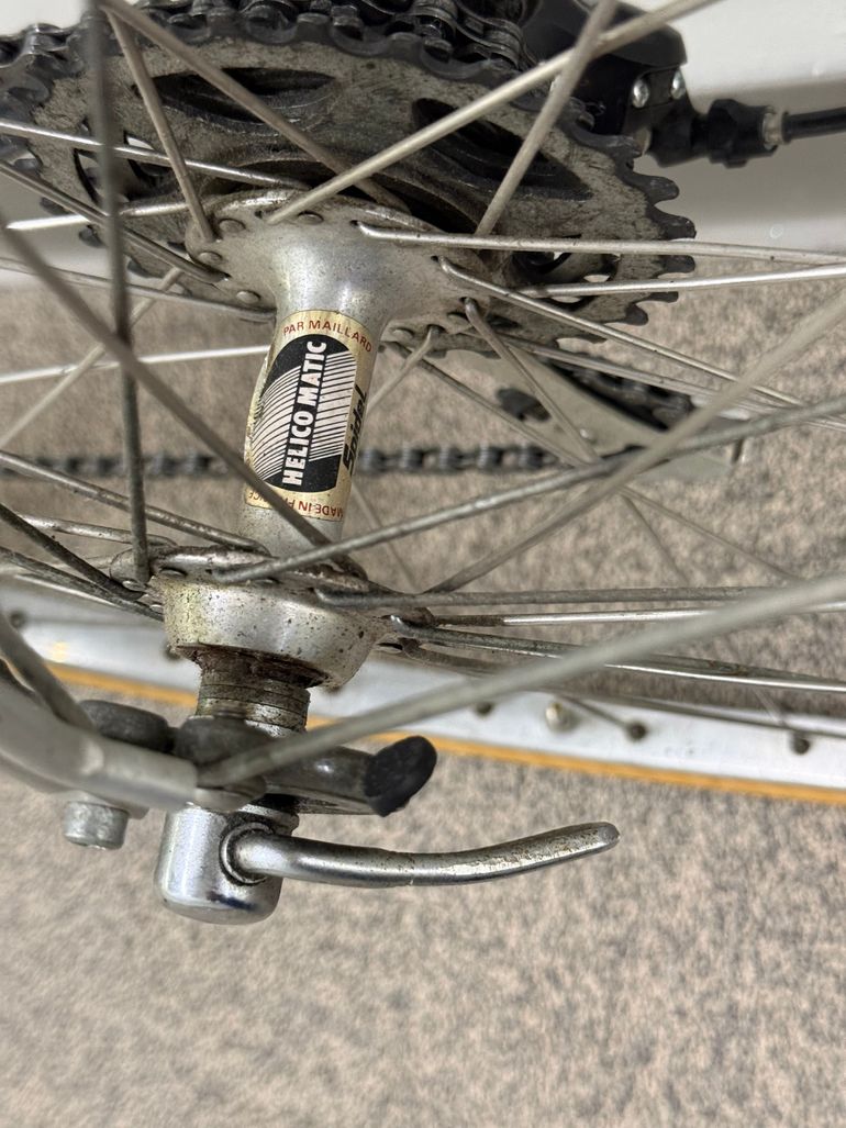 Used Trek Trek 720 1983 1983 Urban, Light Gray — image 15 of 18