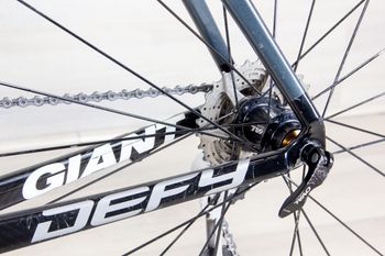 Used Giant Defy Advanced 2 2012 Road & Gravel, Light Gray — image 13 of 24