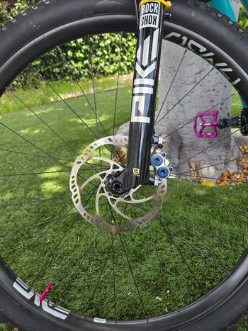 Used Yeti Arc - Custom Build 2022 Mountainbike, Blue — image 7 of 7