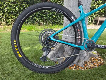 Used Yeti Arc - Custom Build 2022 Mountainbike, Blue — image 2 of 7