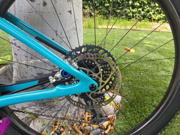 Used Yeti Arc - Custom Build 2022 Mountainbike, Blue, 29 — image 6 of 7