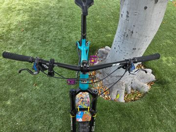 Used Yeti Arc - Custom Build 2022 Mountainbike, Blue, 29 — image 3 of 7