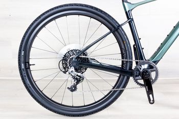 Used Giant Revolt X Advanced Pro 2 2025 Road & Gravel, Green — image 3 of 16