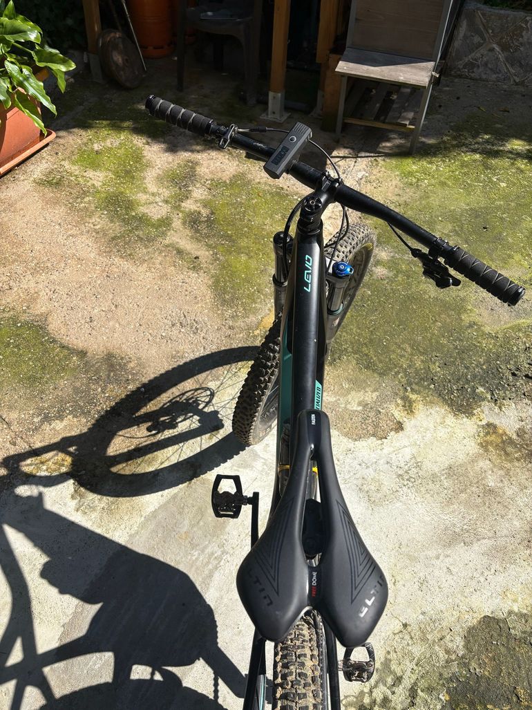 Used Specialized Specialized Turbo Levo HT Comp 6Fattie 2018 Mountainbike, Schwarz — image 4 of 4