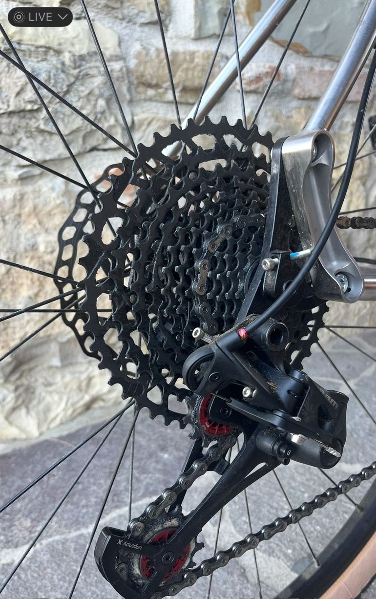 Used Locomotive Locomotive Custom SRAM GX 2020 Mountainbike, Light Gray — image 3 of 18
