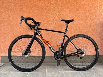 Used KTM REVELATOR LISSE MASTER 2021 2021 Road & Gravel — image 2 of 16