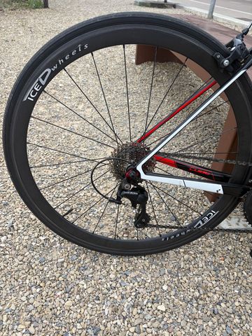 Used CUBE attain gtc 2016 2016 Road & Gravel, Black — image 4 of 4