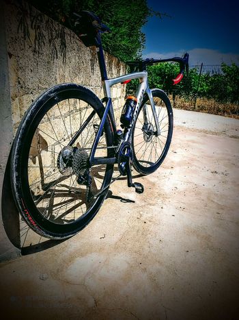 Used Specialized Tarmac SL7 Expert - Ultegra Di2 2021 2021 Road & Gravel — image 3 of 4