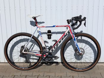 Stevens, Super prestige Shimano Ultegra Di2