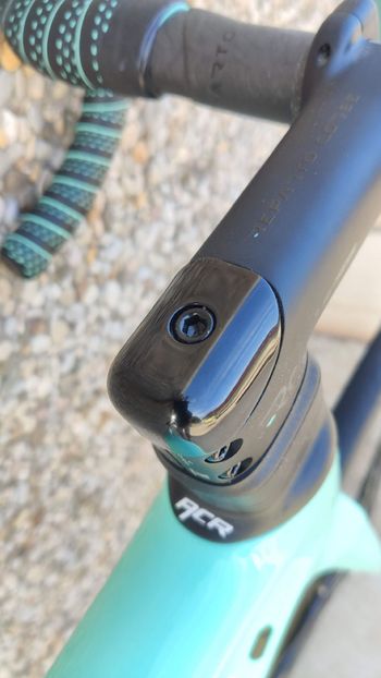 Used Bianchi Specialissima - Dura Ace Di2 2023 2023 Road & Gravel — image 15 of 25