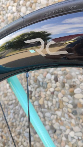 Used Bianchi Specialissima - Dura Ace Di2 2023 2023 Road & Gravel — image 3 of 25