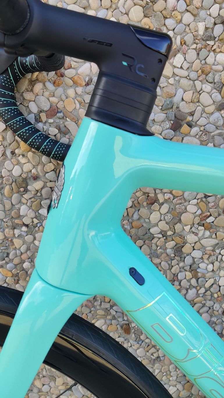 Used Bianchi Specialissima - Dura Ace Di2 2023 2023 Road & Gravel — image 22 of 25