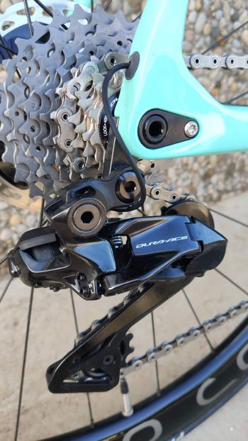 Used Bianchi Specialissima - Dura Ace Di2 2023 2023 Road & Gravel — image 7 of 25