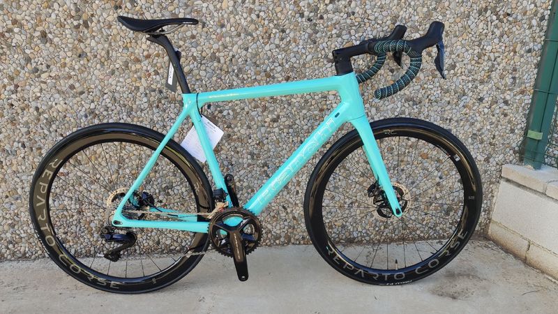 Used Bianchi Specialissima - Dura Ace Di2 2023 2023 Road & Gravel
