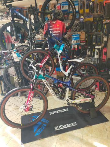 Torpado Custom Shimano Deore XT Di2 2027 Mountainbike d'occasion — image 2 sur 9