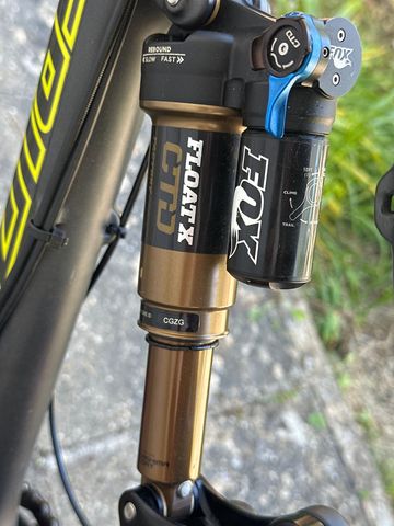 Used Santa Cruz Tallboy SRAM X01 2016 Mountainbike, Black — image 11 of 28