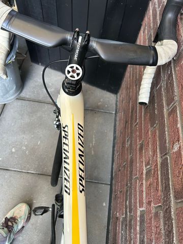 Used Specialized Tarmac SRAM Red eTap AXS 2015 Road & Gravel, White — image 2 of 8