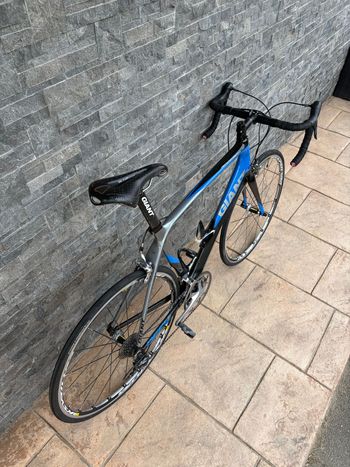 Used Giant Giant Defy Advanced 2016 Road & Gravel, Blau — image 2 of 4