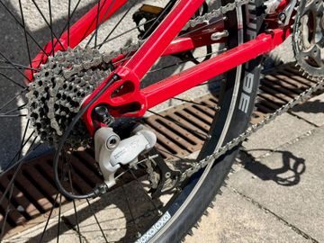Used Ibis Szazbo 1995 Mountainbike, Red — image 5 of 5