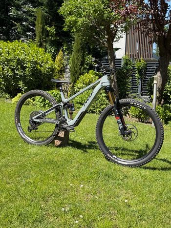 Pivot, Shuttle SL Pro X0 Eagle Transmission 2025