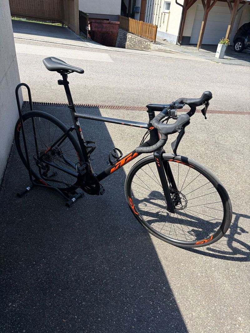 Käytetty KTM REVELATOR ALTO PRO 2023 2023 Road & Gravel