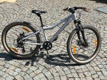 Scott Scale 24 disc 2025 2025 Youth d'occasion — image 1 sur 5