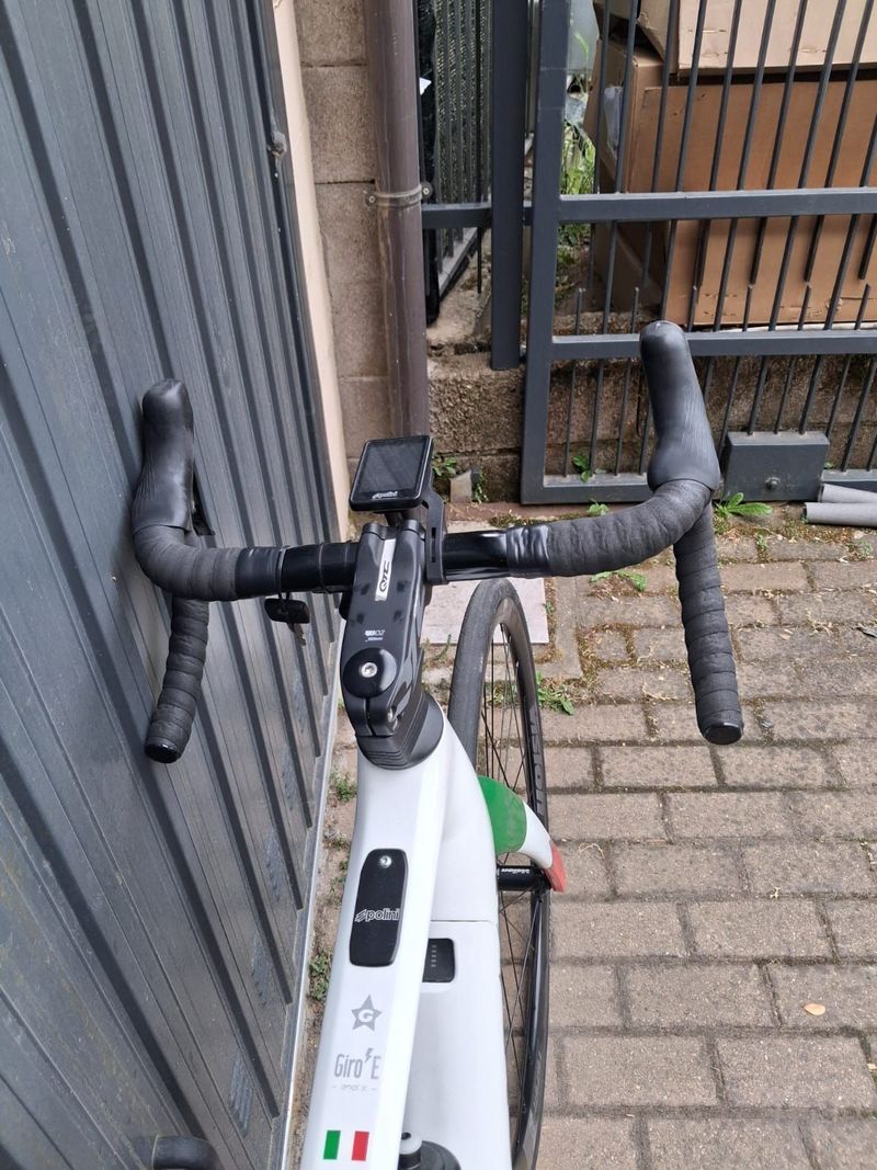 GUERCIOTTI Bikes Custom Shimano Ultegra Di2 2025 Road & Gravel d'occasion — image 7 sur 7