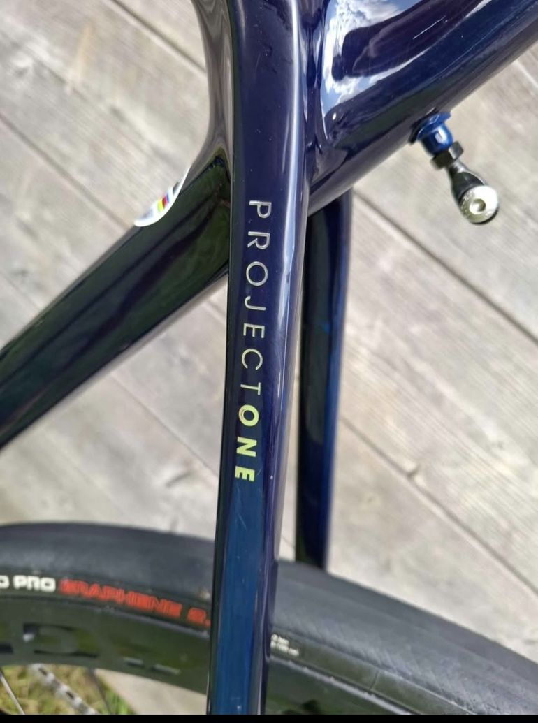 Used Trek Émonda SLR 9 eTap 2023 2023 Road & Gravel, Red — image 6 of 8