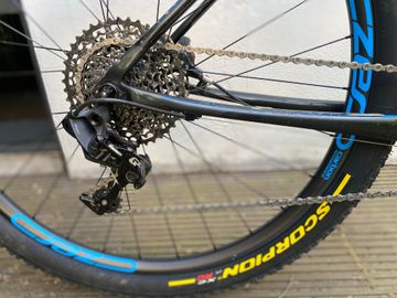 Used Cannondale F-si SRAM GX Eagle 2016 Mountainbike, Black — image 4 of 7