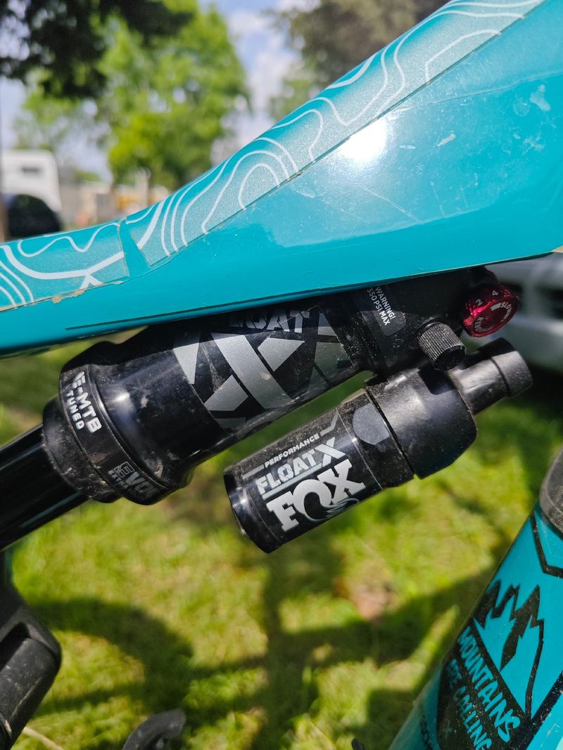 Used Focus JAM 8.9 2022 2022 Mountainbike, Blue, 29 — image 7 of 11