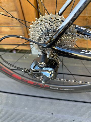 Gebrauchtes Cannondale Synapse Carbon 105 2018 2018 Road & Gravel, Schwarz — Bild 3 von 17