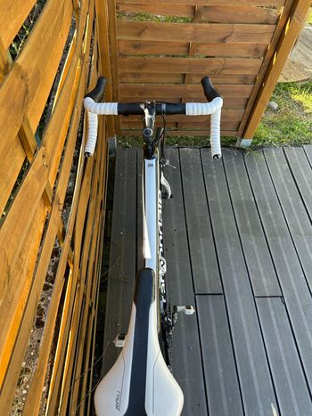 Used Cannondale Synapse Carbon 105 2018 2018 Road & Gravel — image 15 of 17