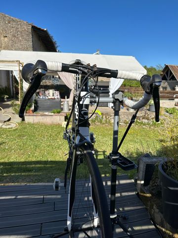 Gebrauchtes Cannondale Synapse Carbon 105 2018 2018 Road & Gravel, Schwarz — Bild 9 von 17