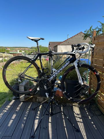 Gebrauchtes Cannondale Synapse Carbon 105 2018 2018 Road & Gravel, Schwarz — Bild 1 von 17