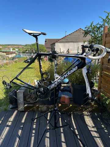 Gebrauchtes Cannondale Synapse Carbon 105 2018 2018 Road & Gravel, Schwarz — Bild 2 von 17