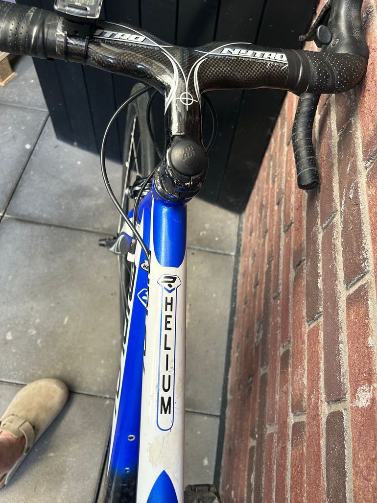 Used Ridley Helium Campagnolo Super Record 2017 Road & Gravel, Blau — image 9 of 9